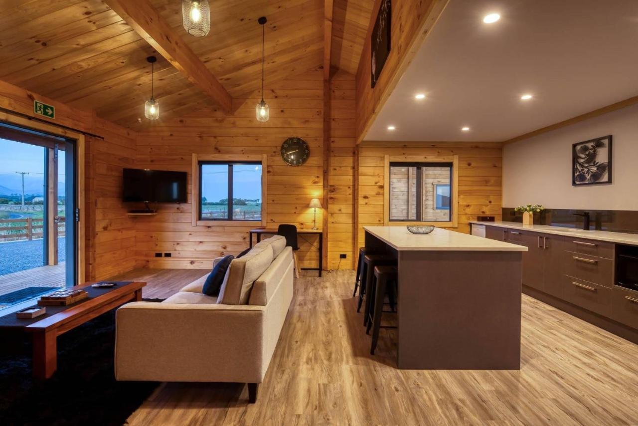 Deerbrooke Kaikoura Chalets - Chalet 1 Exterior photo
